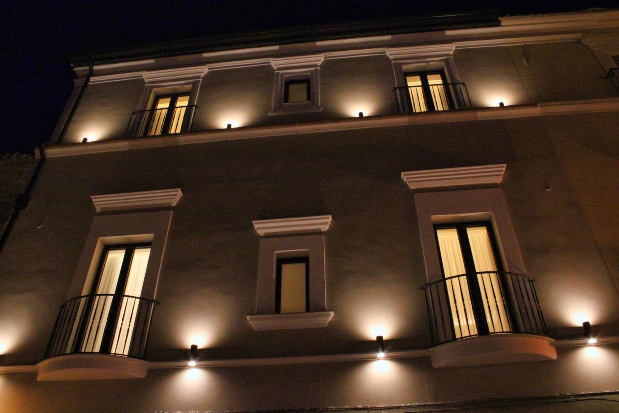 B&B Palazzo Croghan Torre Maggiore Exterior photo