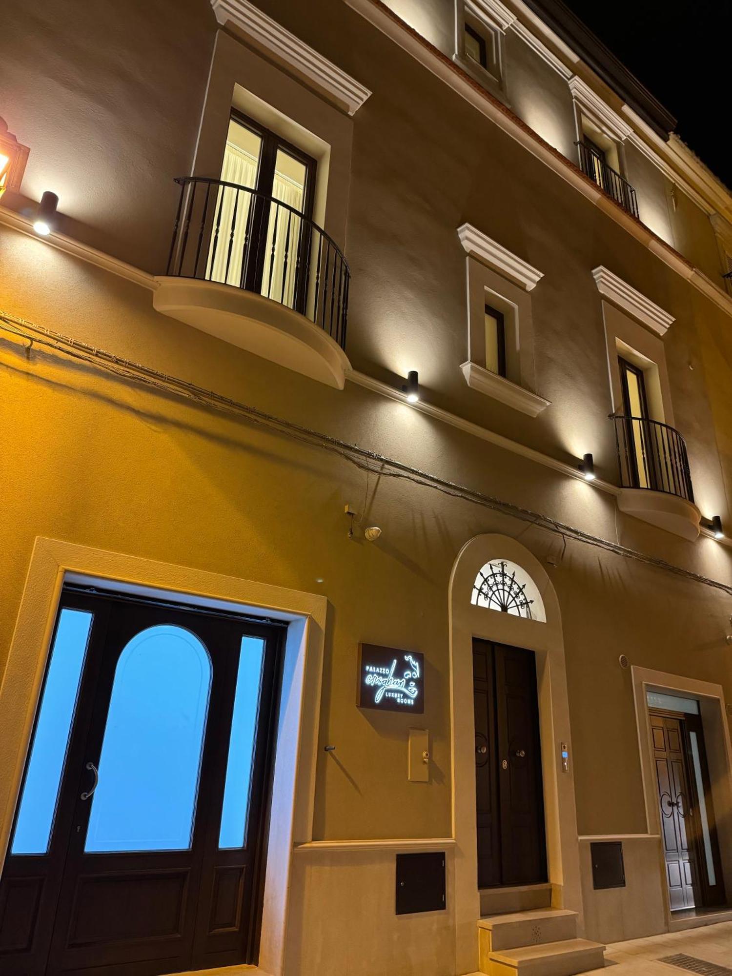 B&B Palazzo Croghan Torre Maggiore Exterior photo