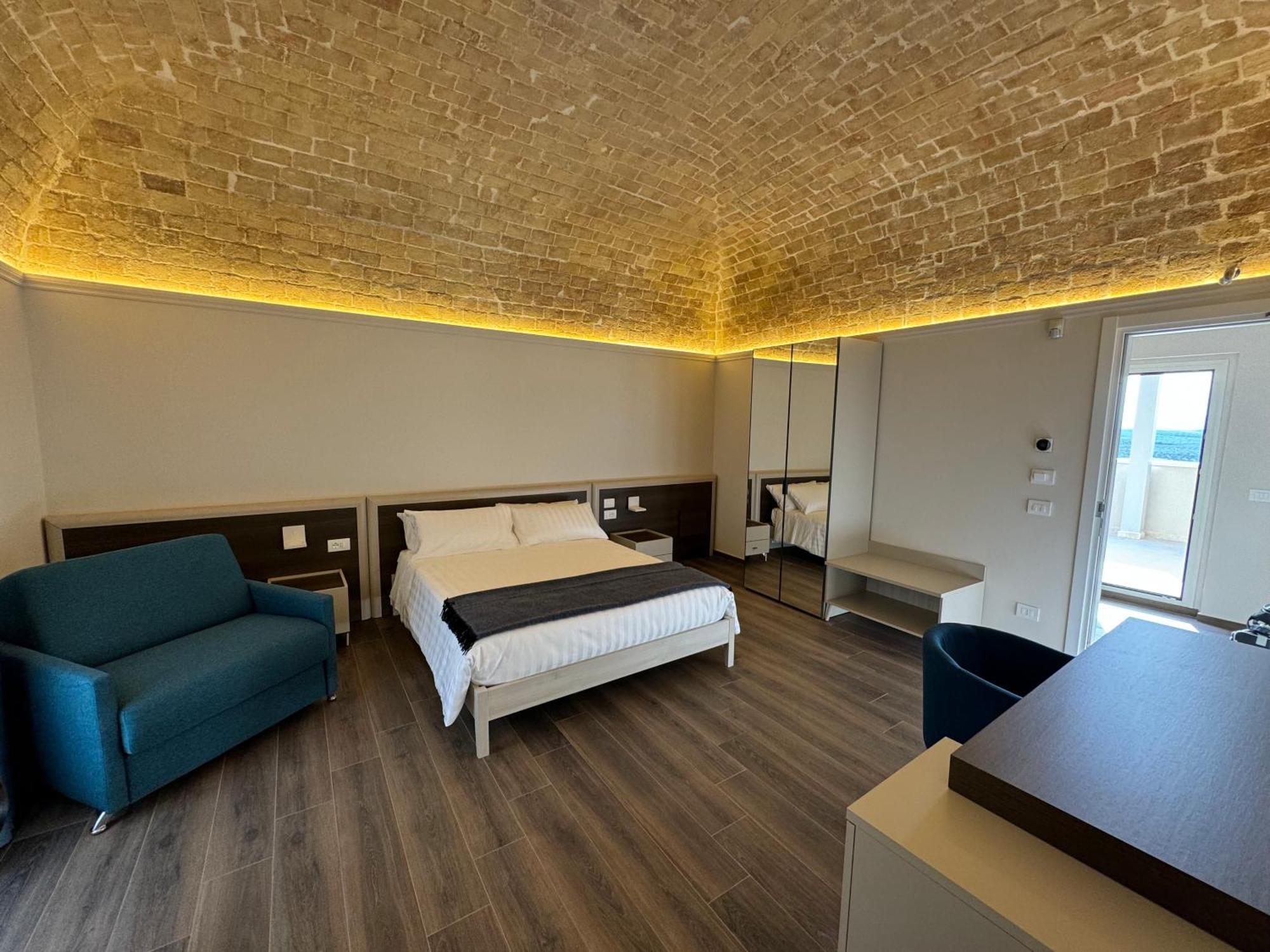 B&B Palazzo Croghan Torre Maggiore Exterior photo